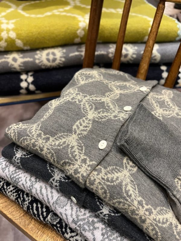 ミナペルホネン　ルミユッコlumiukko ベージュ　生地はぎれ ミナペルホネン lumiukko ルミユッコ ハギレ 生地 生地幅ｻｲｽﾞ×約50cm